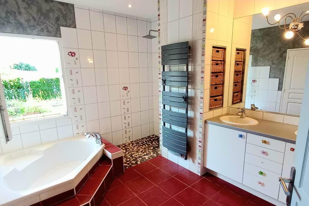 Villa 140 M² Hab. Avec Piscine Castres  Exterior foto